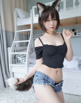 年轻漂亮母亲_国产剧神马影院手机在线
