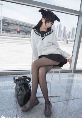 黑丝美女电影_蓝光在线观看电视