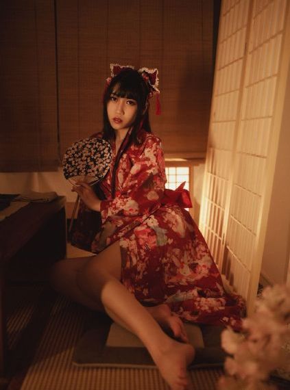 新婚的我和上司出差4_剧情片高清视频播放