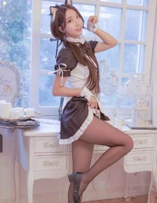 电影《她和她的她》_720电影完整版在线观看